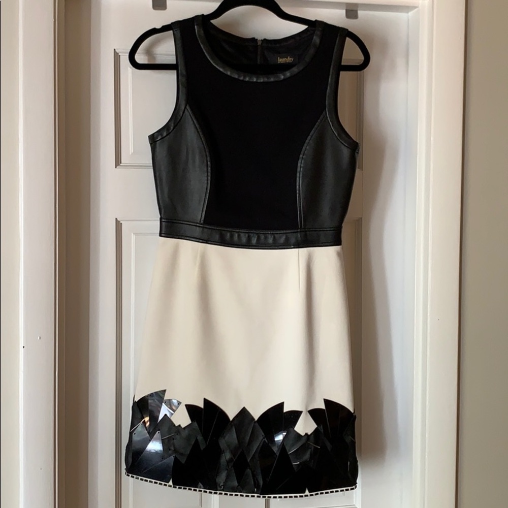Laundry dress size 6